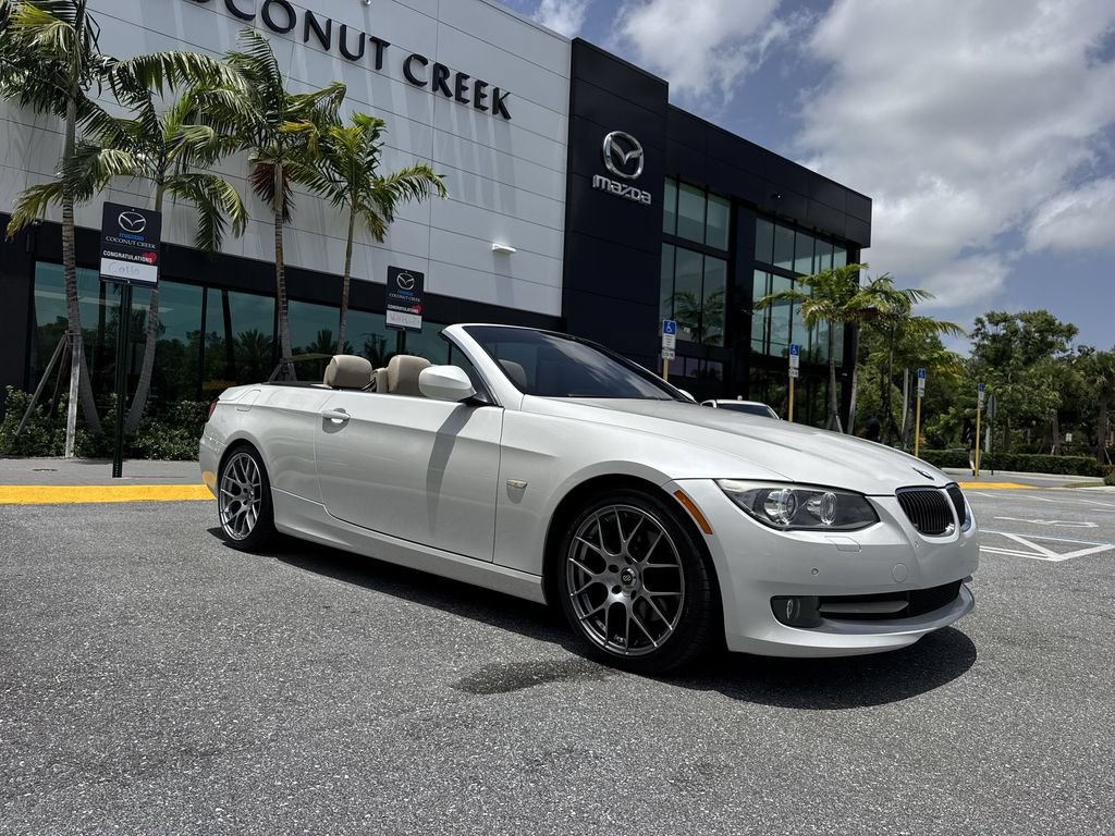 Used 2012 BMW 328i Convertible RWD image 22