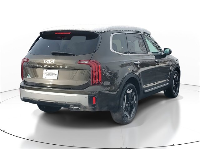 Certified 2023 Kia Telluride S image 4