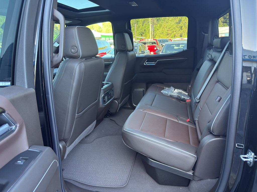 New 2026 GMC Sierra 1500 Denali w/ Denali Reserve Package image 15