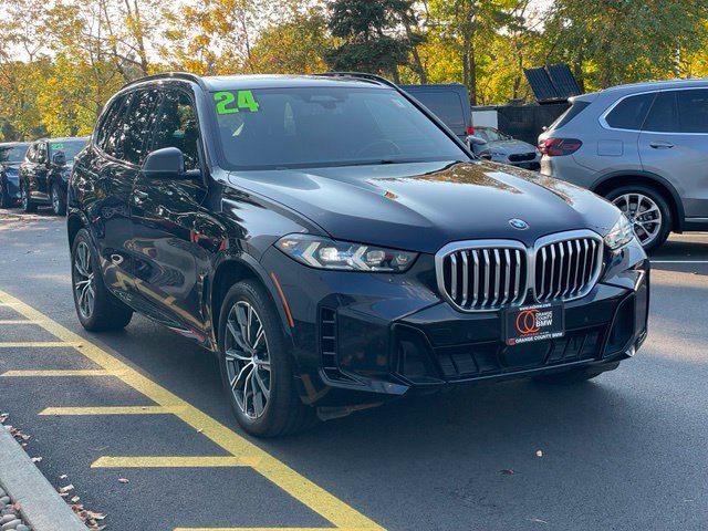 Used 2024 BMW X5 xDrive40i w/ M Sport Package AWD/4WD image 3