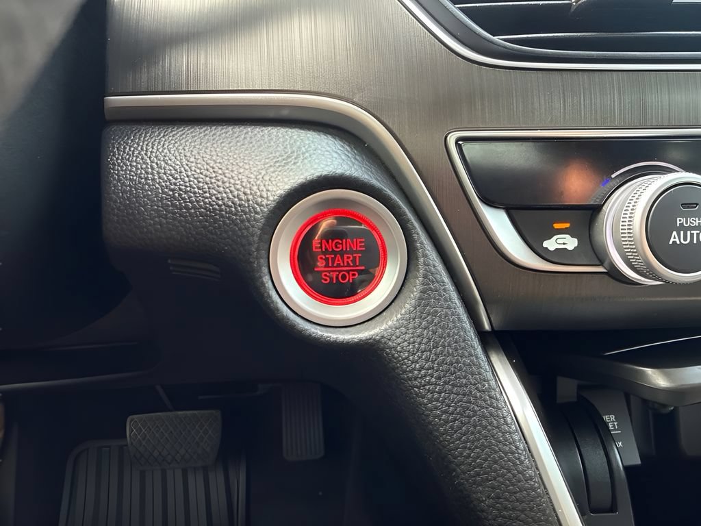 Used 2020 Honda Accord LX image 11