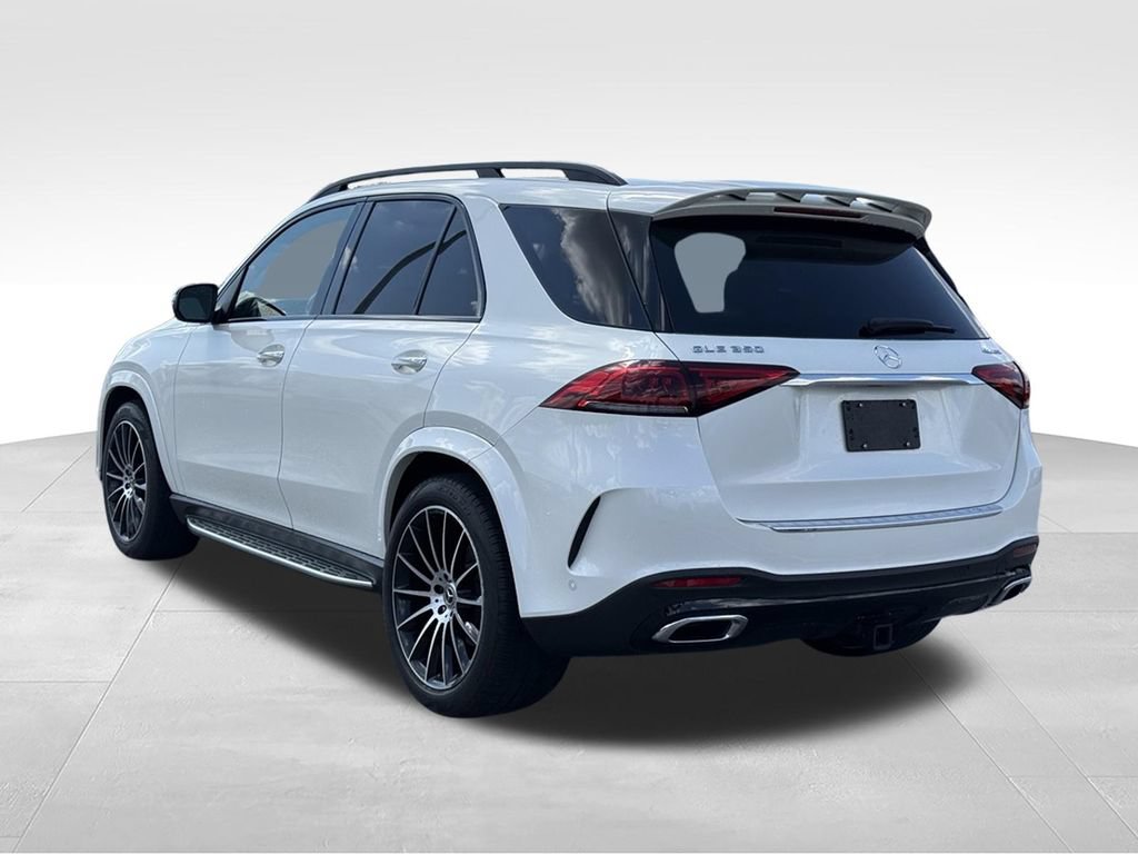 Used 2022 Mercedes-Benz GLE 350 4MATIC image 3