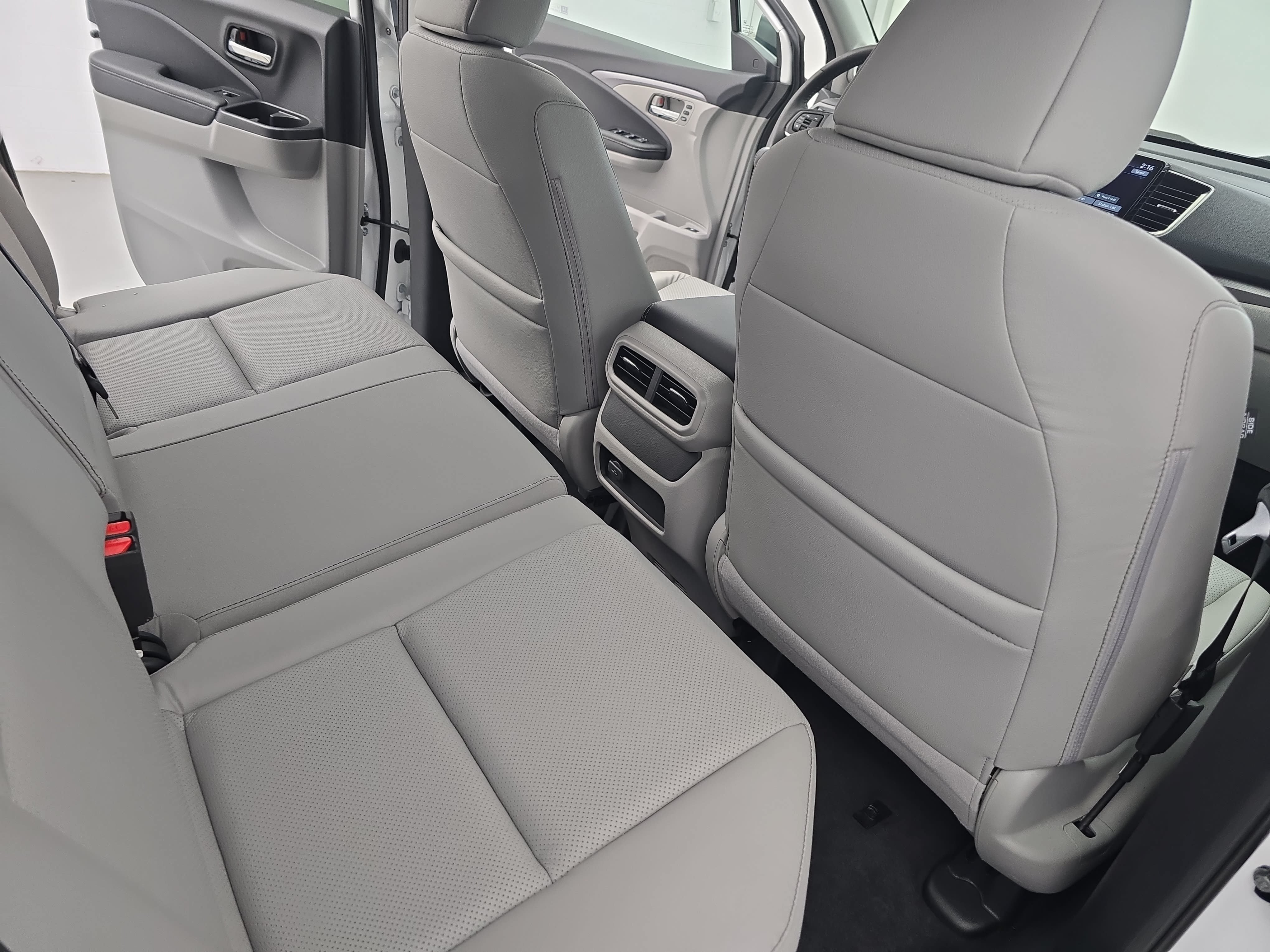 Used 2025 Honda Ridgeline RTL image 11