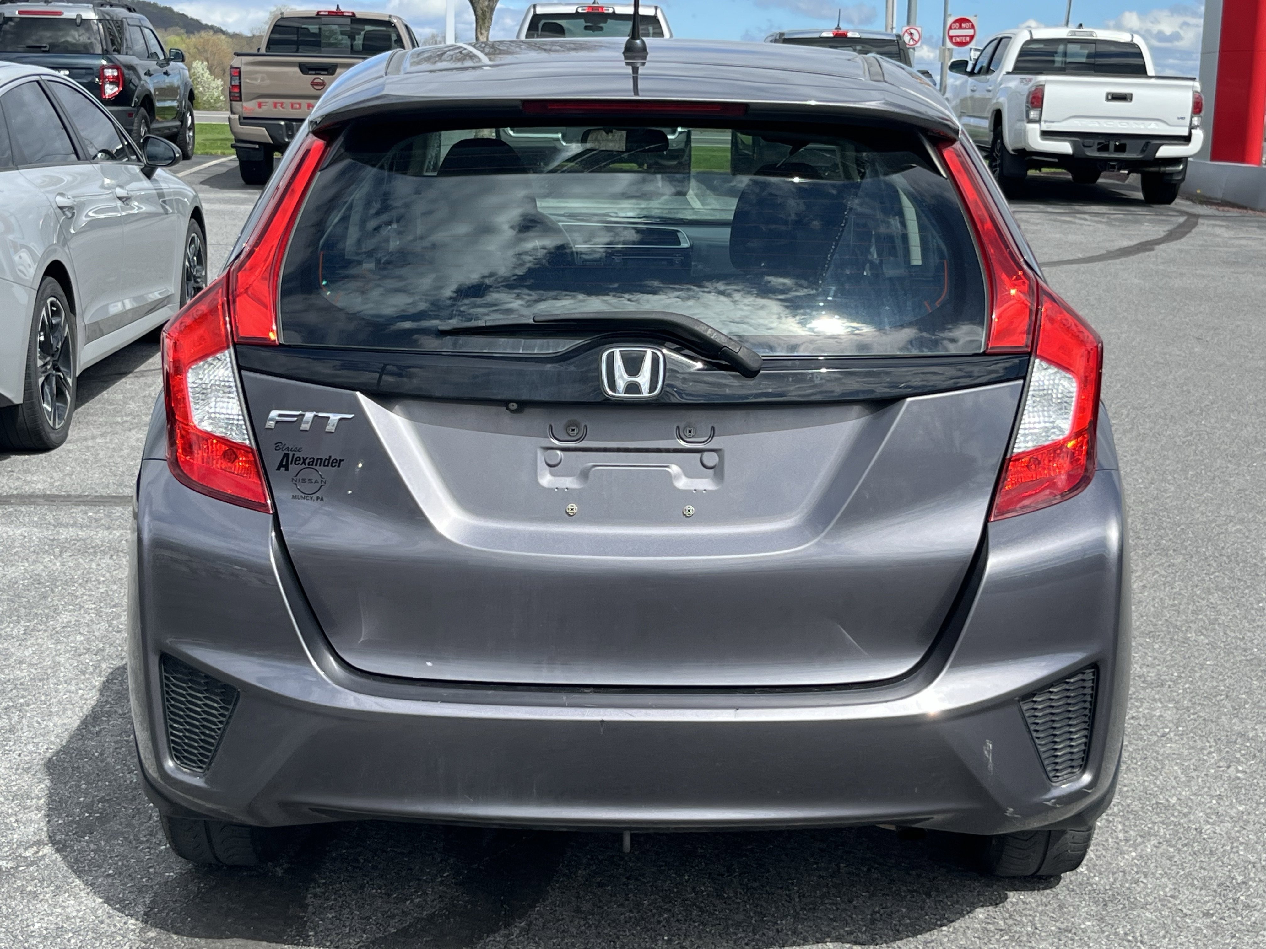 Used 2015 Honda Fit LX image 2