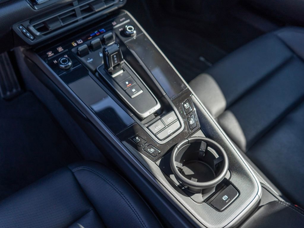 Used 2021 Porsche 911 Carrera image 25