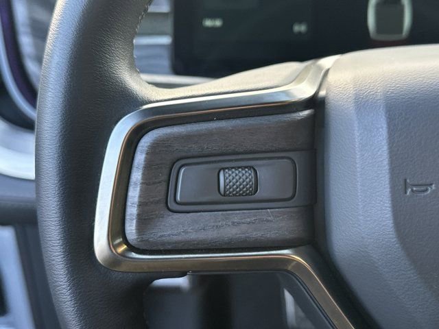 Used 2022 Rivian R1T Launch Edition image 31