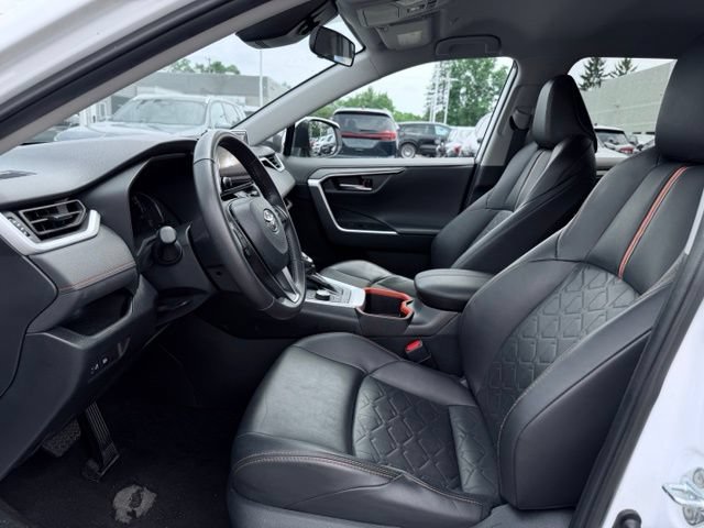 Used 2024 Toyota RAV4 Adventure AWD/4WD image 16