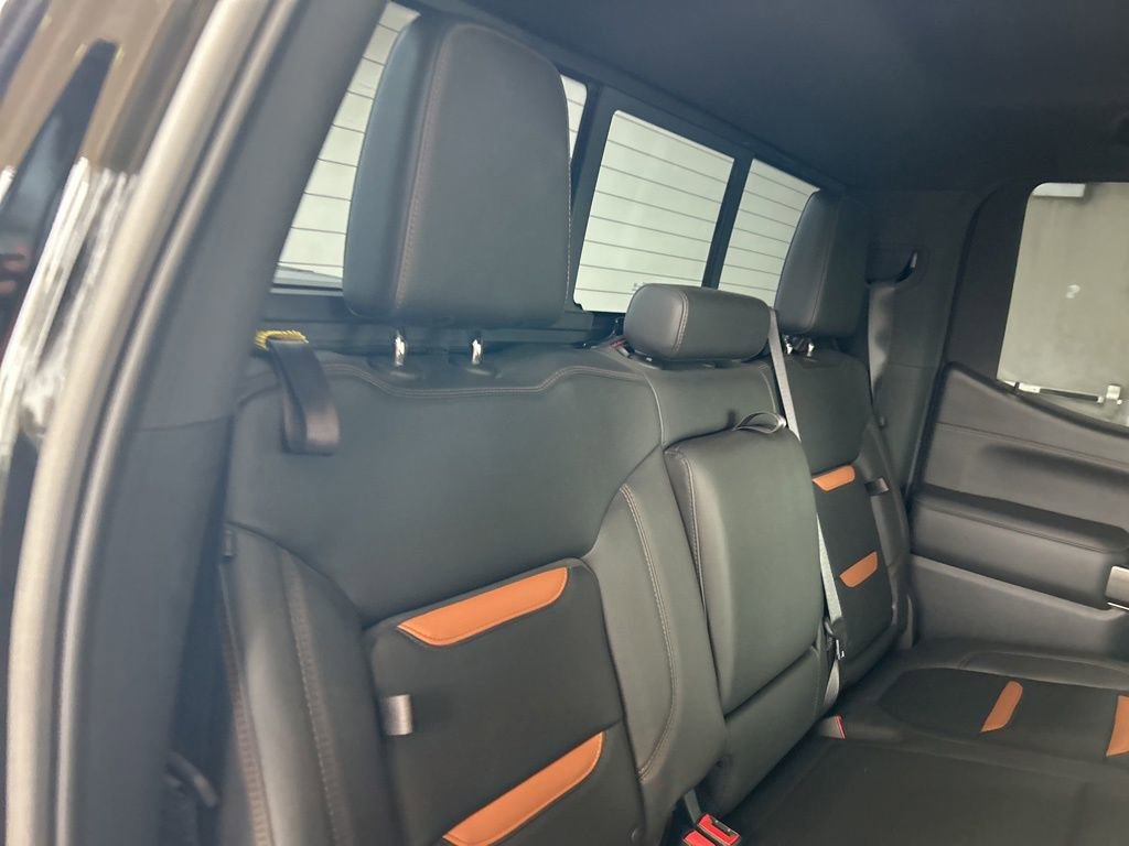 Used 2020 GMC Sierra 1500 AT4 w/ AT4 Premium Package image 27
