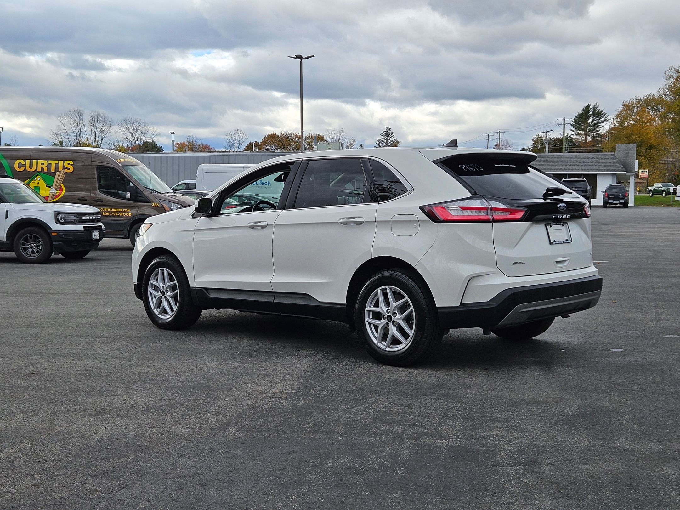 Certified 2023 Ford Edge SEL w/ Convenience Package image 4