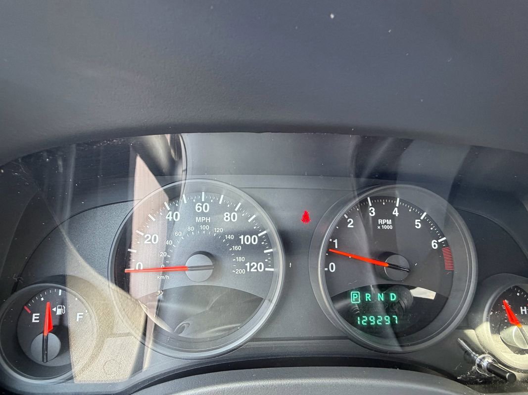 Used 2012 Jeep Compass Latitude AWD/4WD image 30