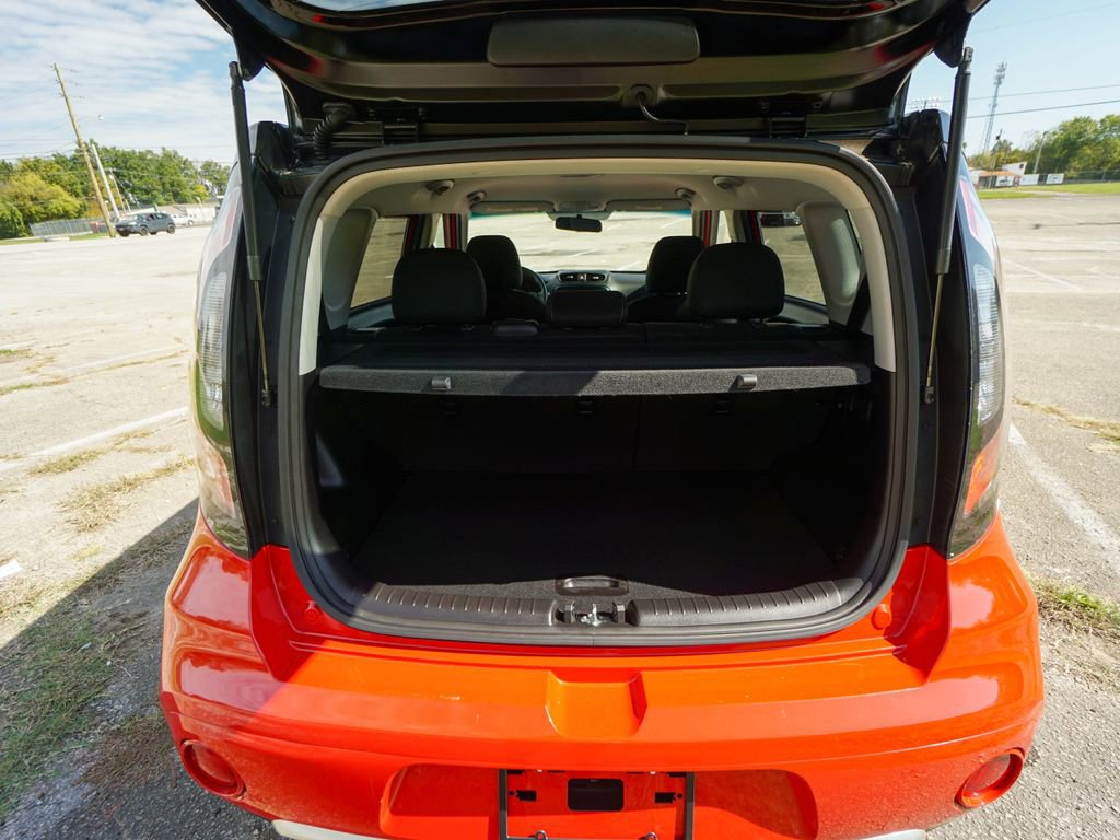 Used 2017 Kia Soul + w/ Designer's Package image 25