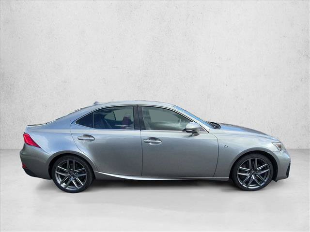 Used 2018 Lexus IS 300 F Sport RWD image 4