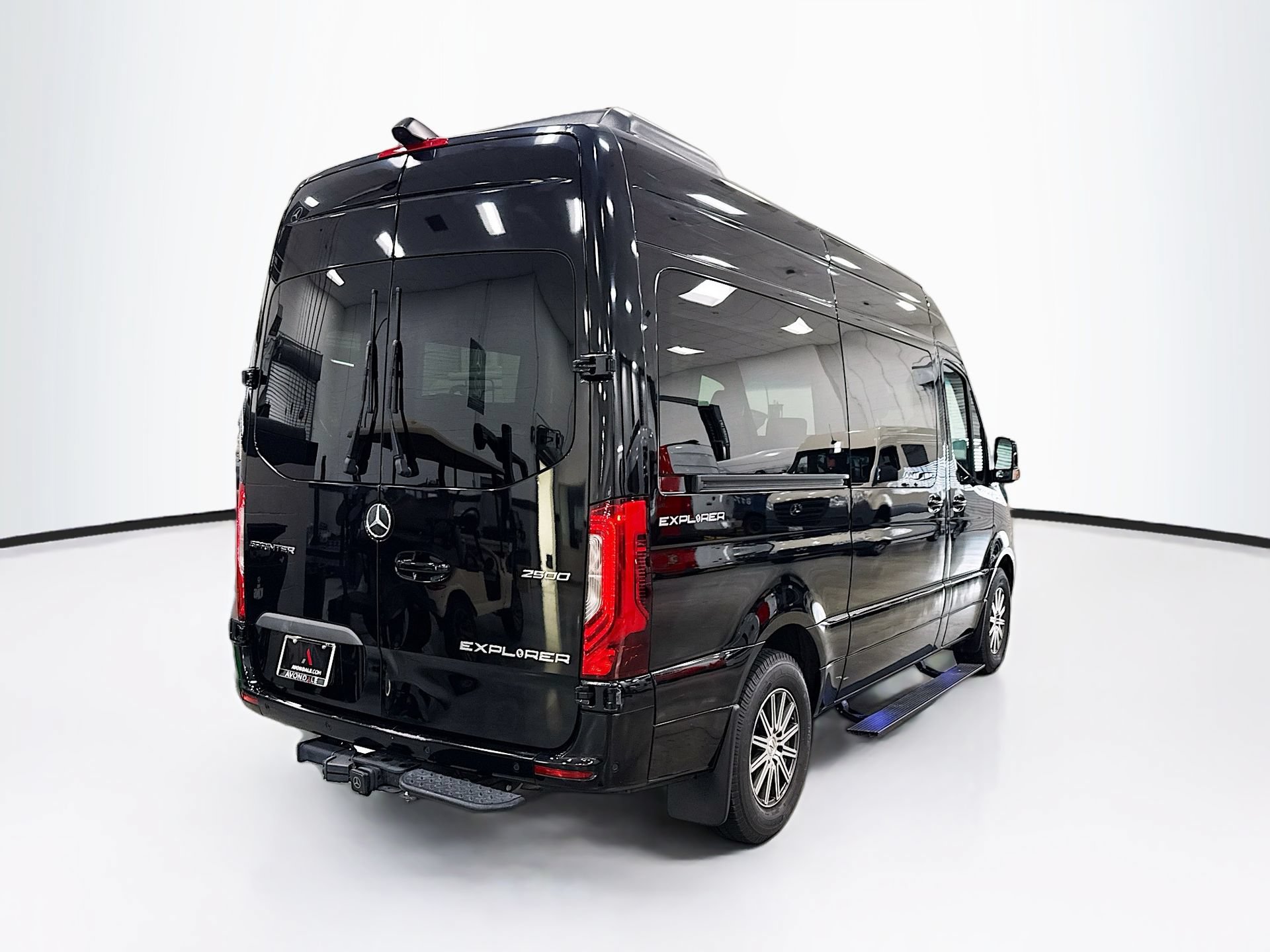 Used 2023 Mercedes-Benz Sprinter 2500 image 8