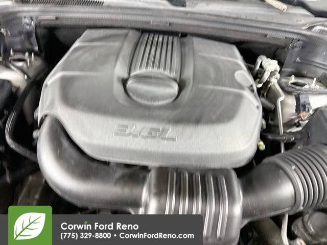 Used 2011 Jeep Grand Cherokee Limited w/ Luxury Group II AWD/4WD image 30