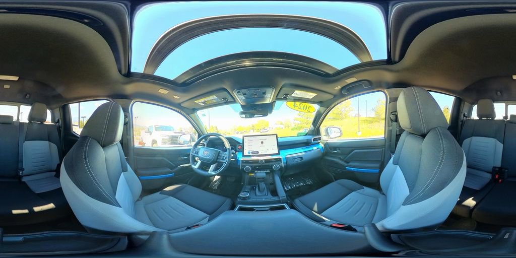 Used 2024 Toyota Tacoma TRD Off-Road image 37