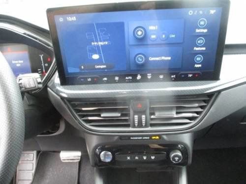 Used 2024 Ford Escape ST-Line w/ Tech Pack #1 image 9