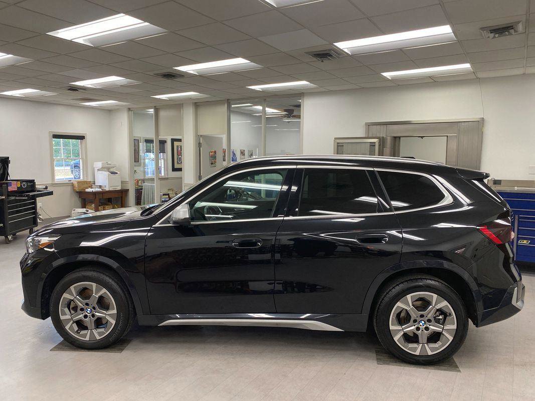 Used 2024 BMW X1 xDrive28i image 2