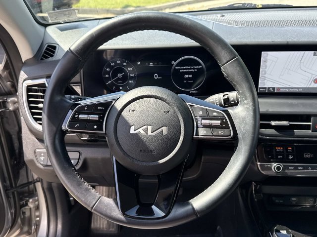 Used 2024 Kia Seltos S AWD/4WD image 18