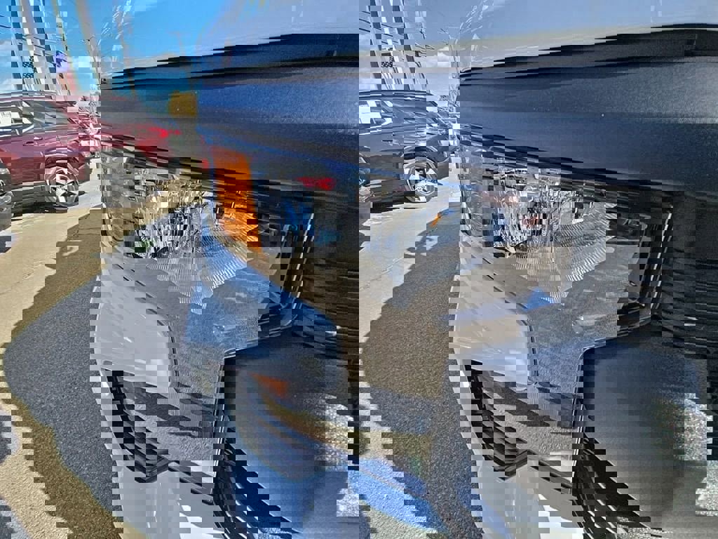 Used 2024 Chevrolet Silverado 1500 Custom image 57