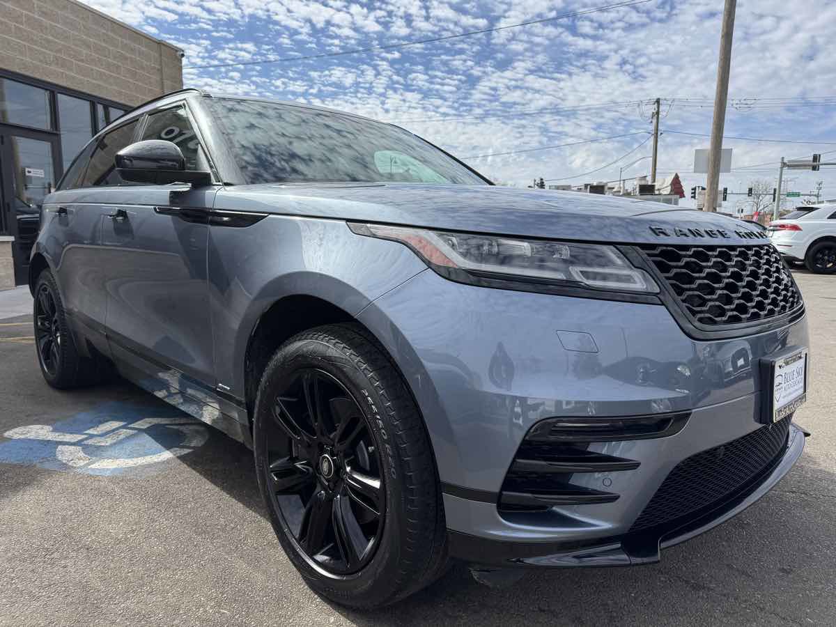 Used 2020 Land Rover Range Rover Velar R-Dynamic S image 3