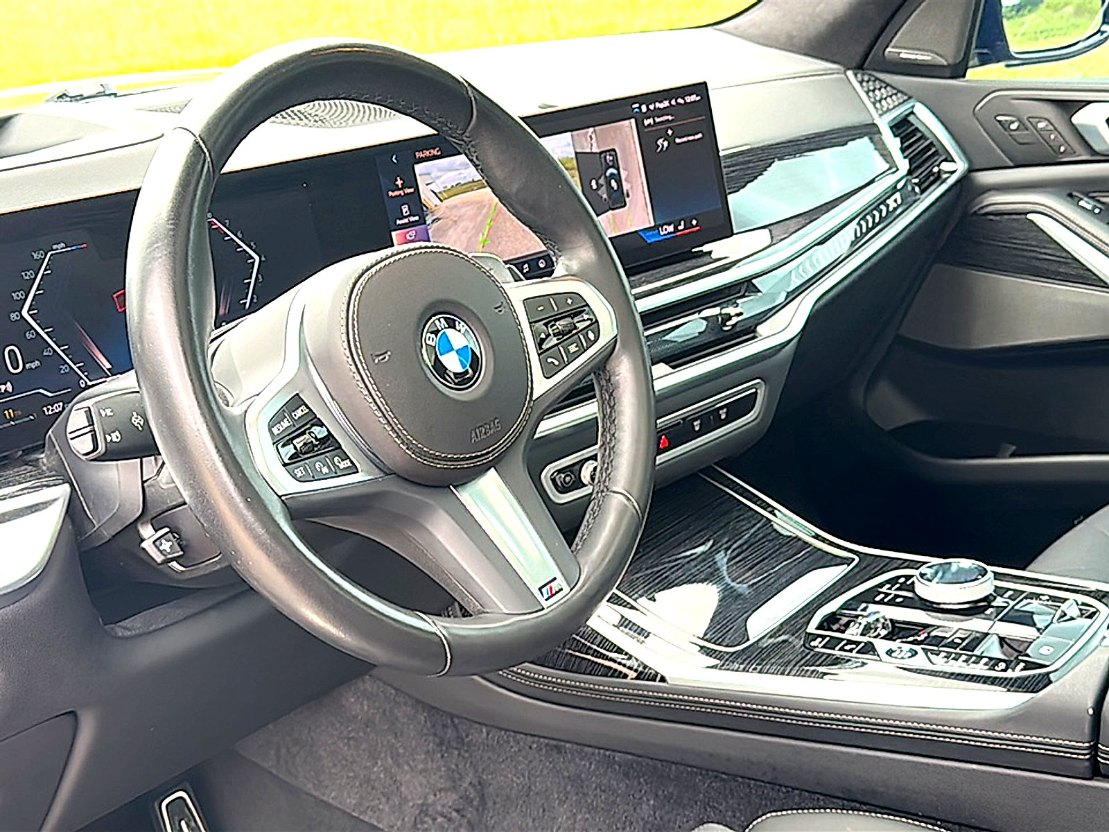 Used 2024 BMW X7 xDrive40i w/ Executive Package AWD/4WD image 12