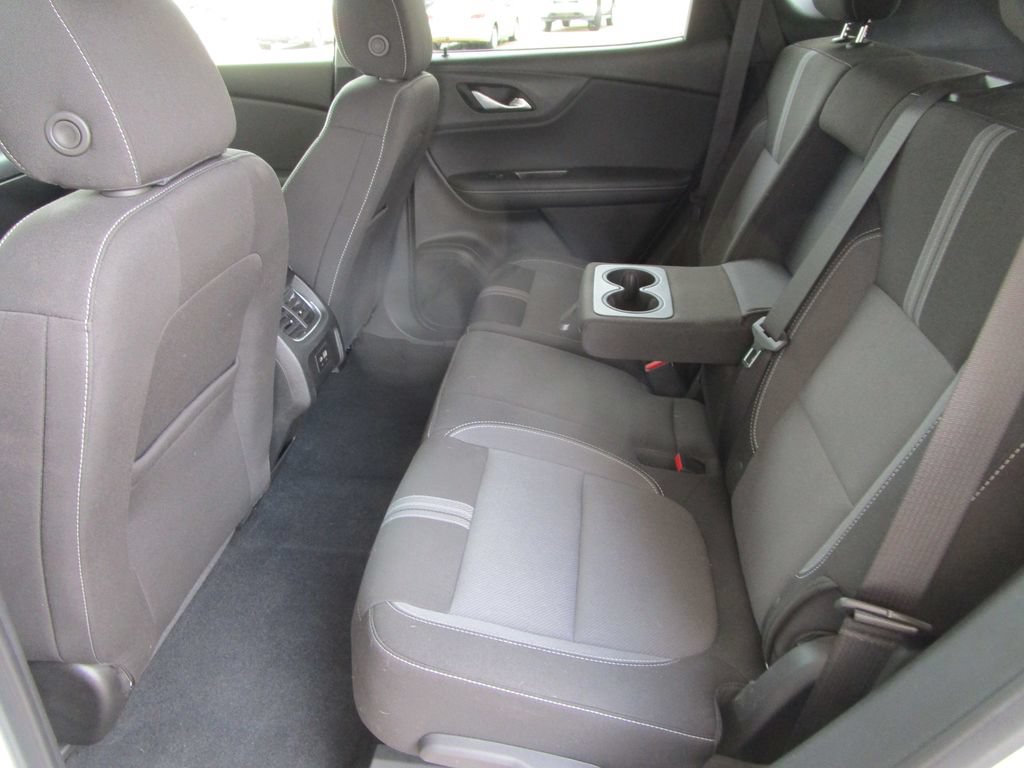 Used 2024 Chevrolet Blazer LT w/ Convenience Package FWD image 18