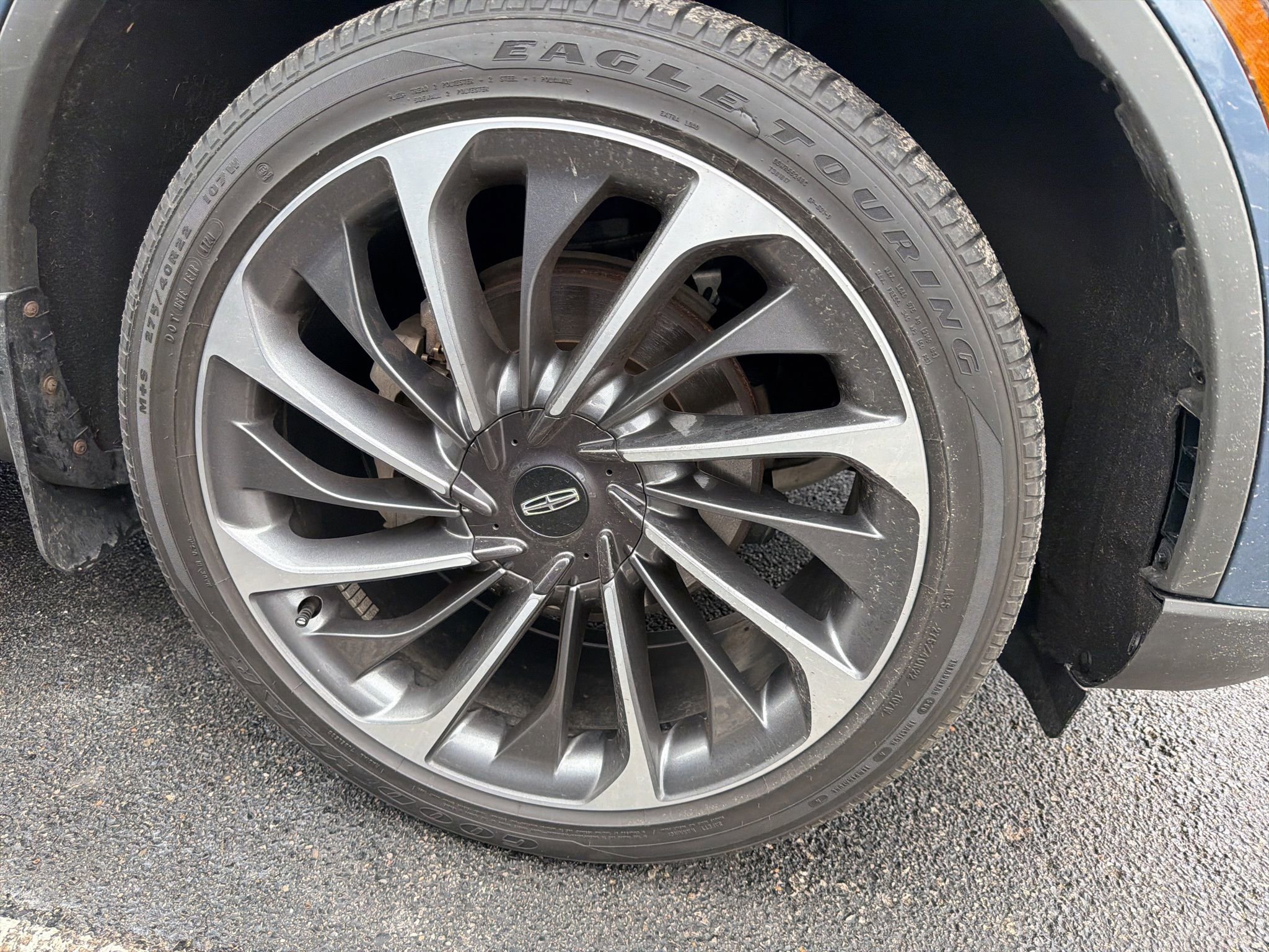 Used 2021 Lincoln Aviator Reserve w/ Equipment Group 202A image 4