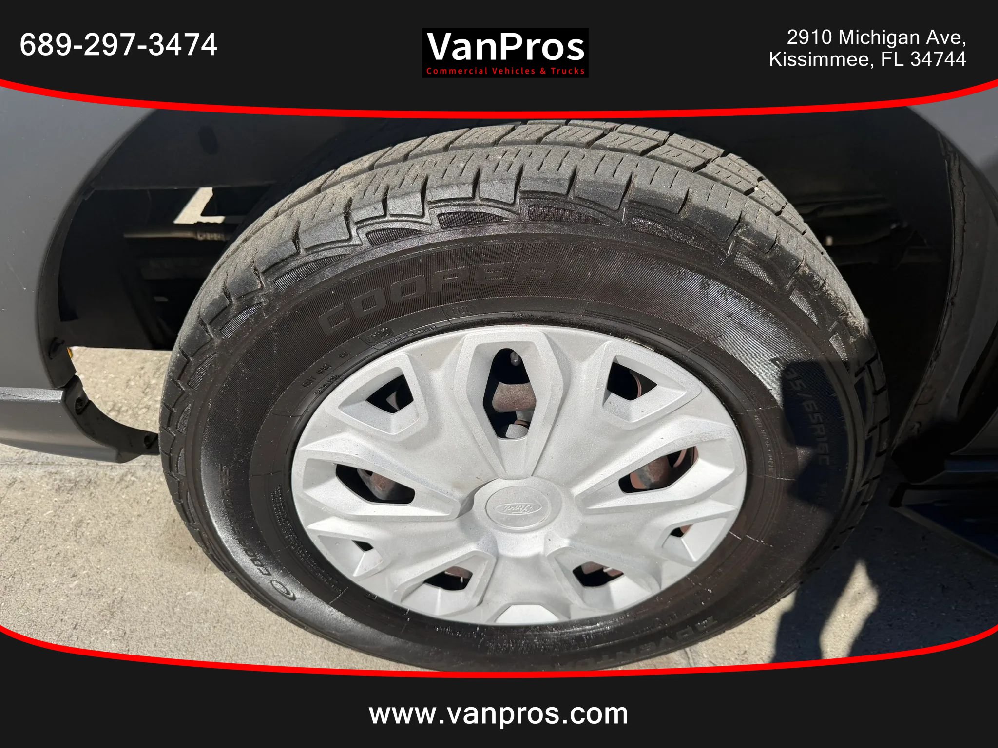 Used 2016 Ford Transit 350 XLT RWD image 18
