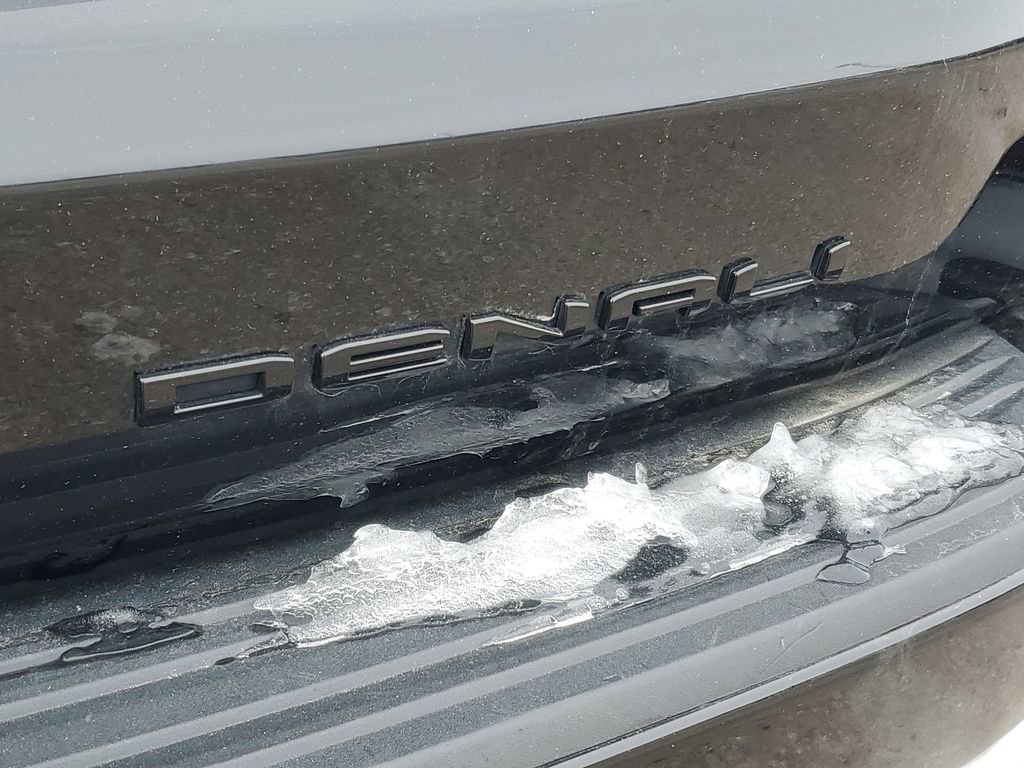 Certified 2023 GMC Yukon Denali w/ Denali Reserve Package image 40