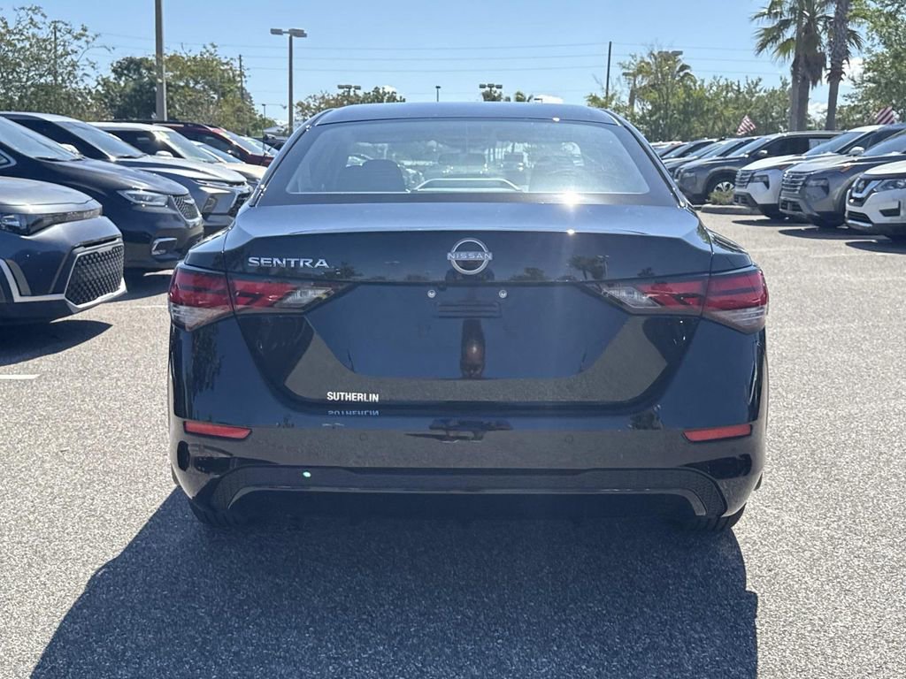 Certified 2025 Nissan Sentra S FWD image 5