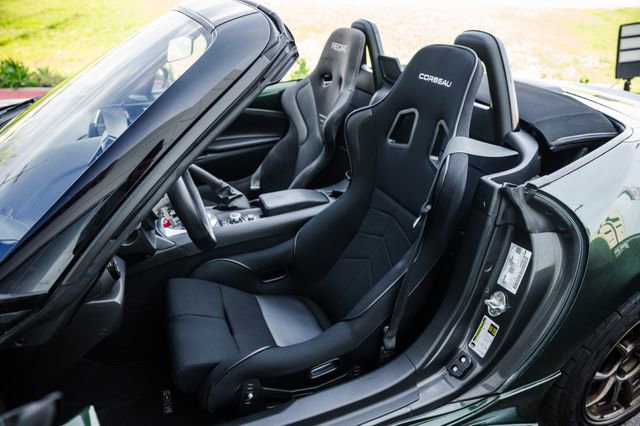 Used 2020 MAZDA MX-5 Miata Club w/ Brembo/BBS Recaro Package image 4
