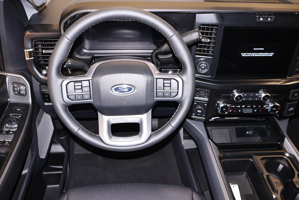 New 2026 Ford F350 Lariat w/ Black Appearance Package AWD/4WD image 19