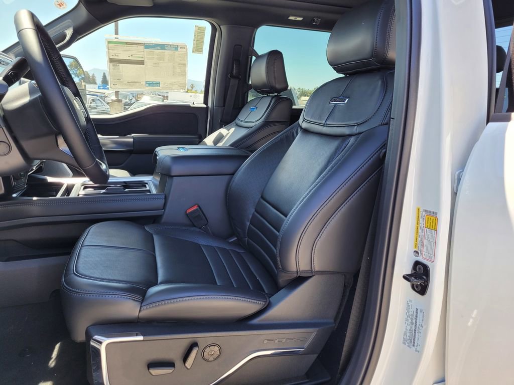 New 2025 Ford F250 Platinum image 35