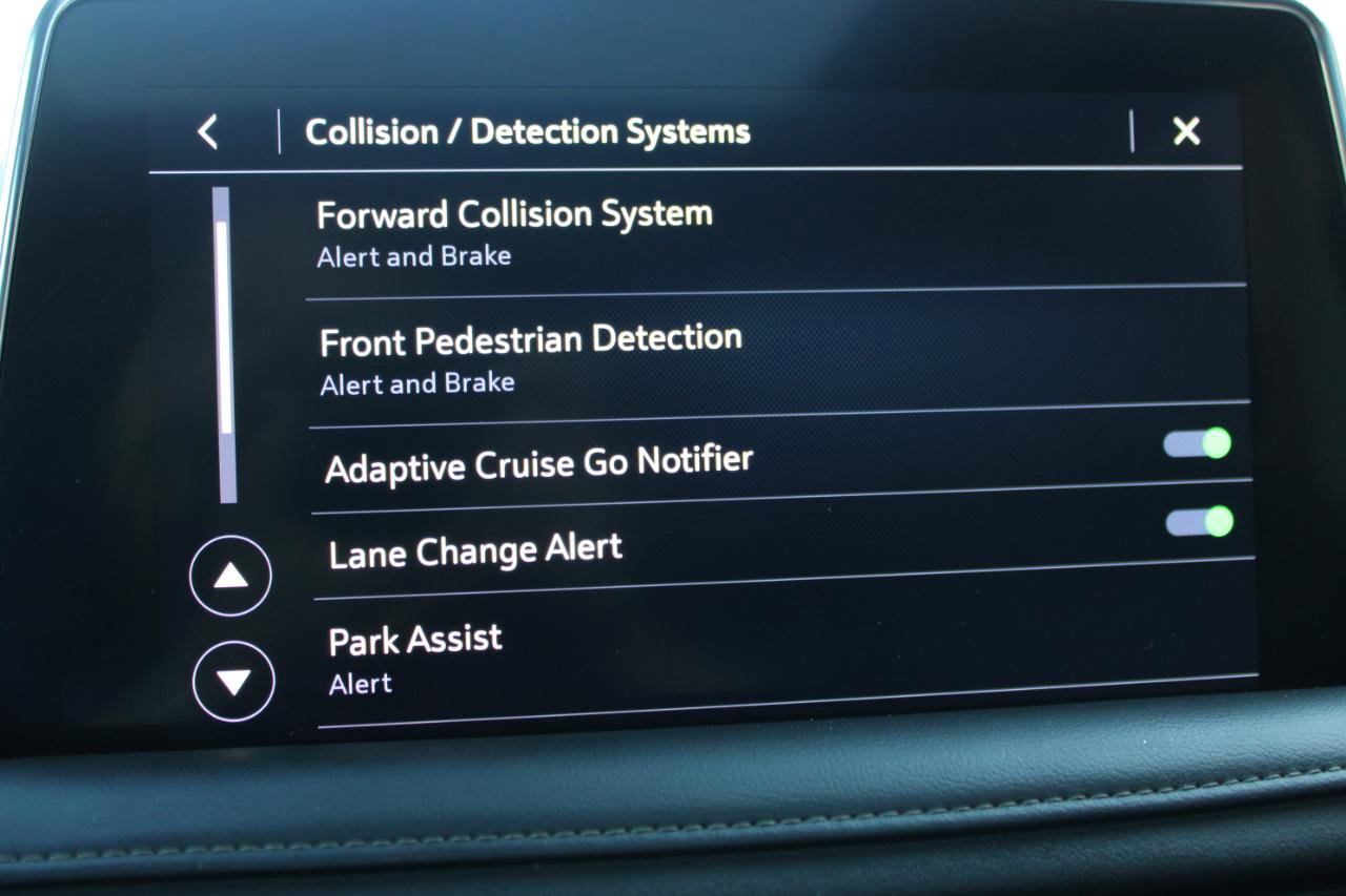 Used 2021 Chevrolet Tahoe High Country w/ Premium Package image 35