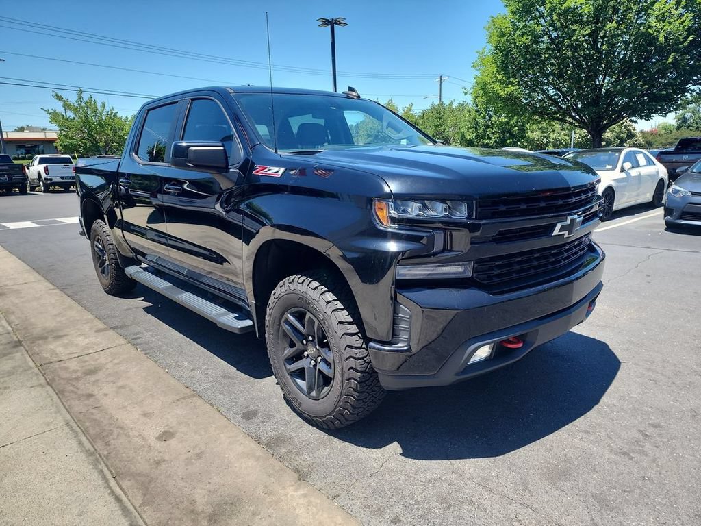 Certified 2019 Chevrolet Silverado 1500 LT Trail Boss AWD/4WD image 2