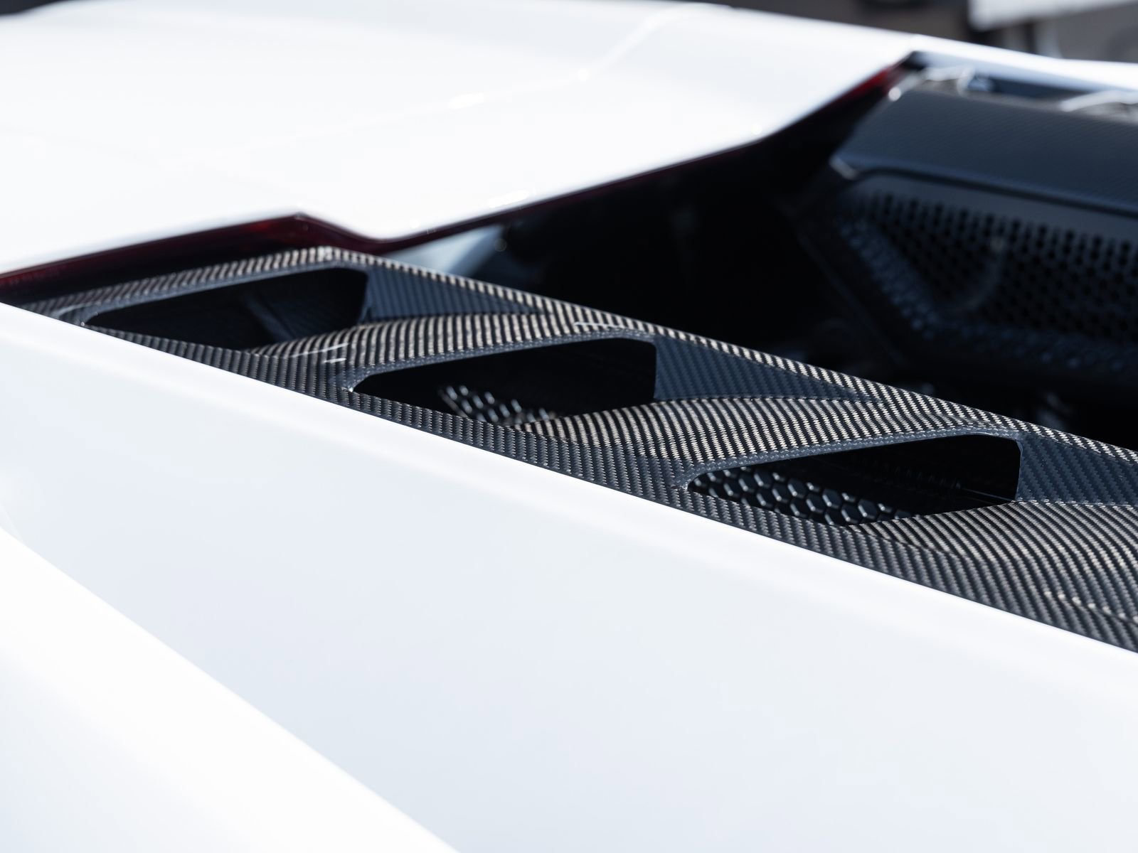 Used 2024 Lamborghini Revuelto AWD/4WD image 17