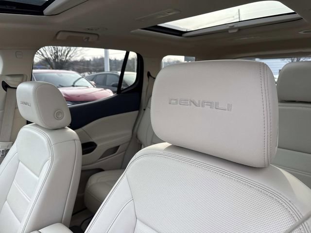 Used 2023 GMC Acadia Denali image 20