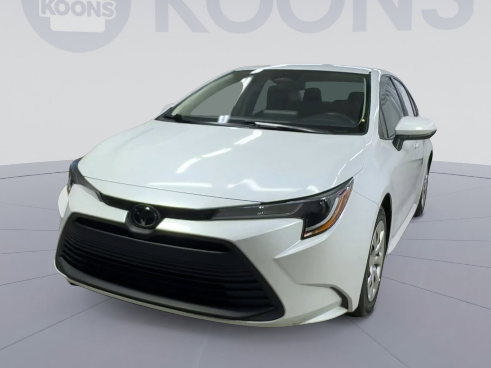 Used 2024 Toyota Corolla LE FWD image 4