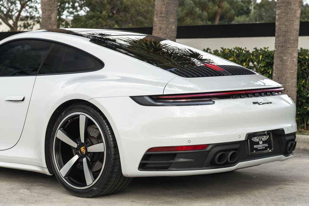Used 2020 Porsche 911 Carrera RWD image 9