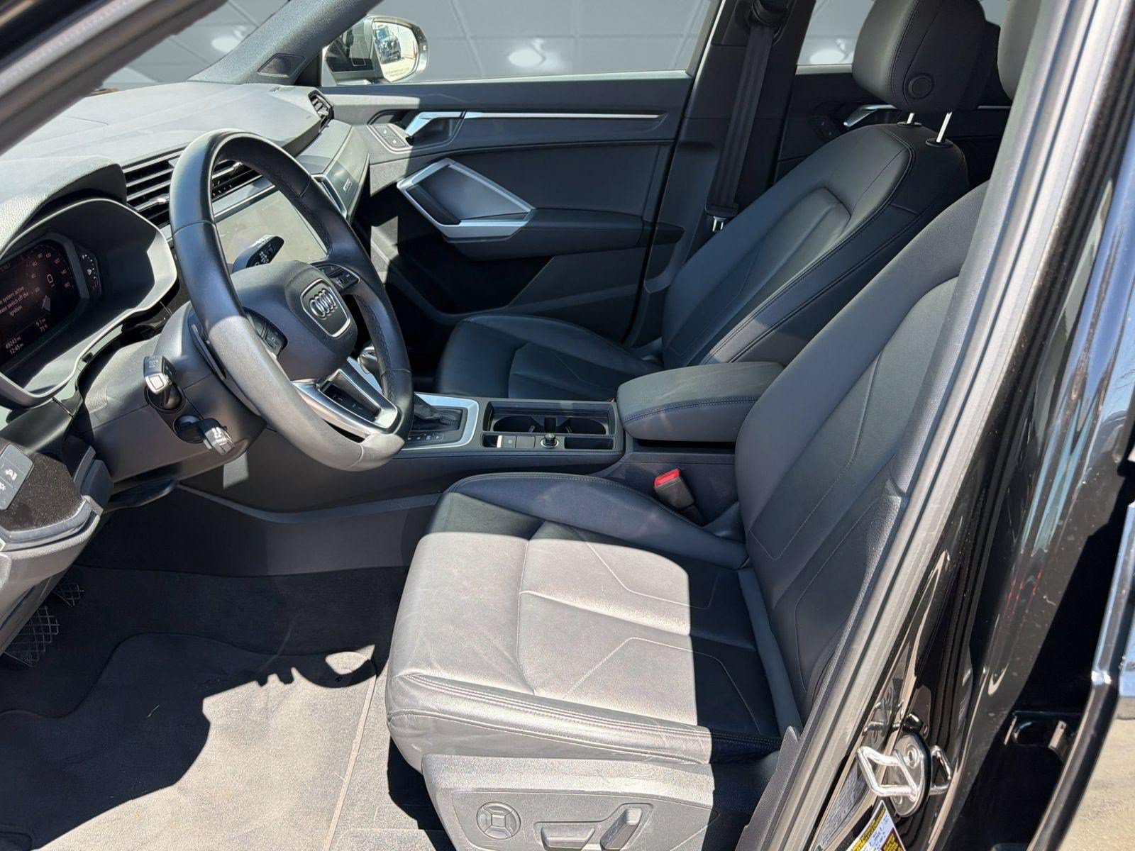 Used 2025 Audi Q3 2.0T Premium AWD/4WD image 5