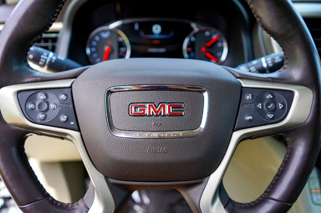 Used 2019 GMC Acadia Denali w/ Technology Package AWD/4WD image 12