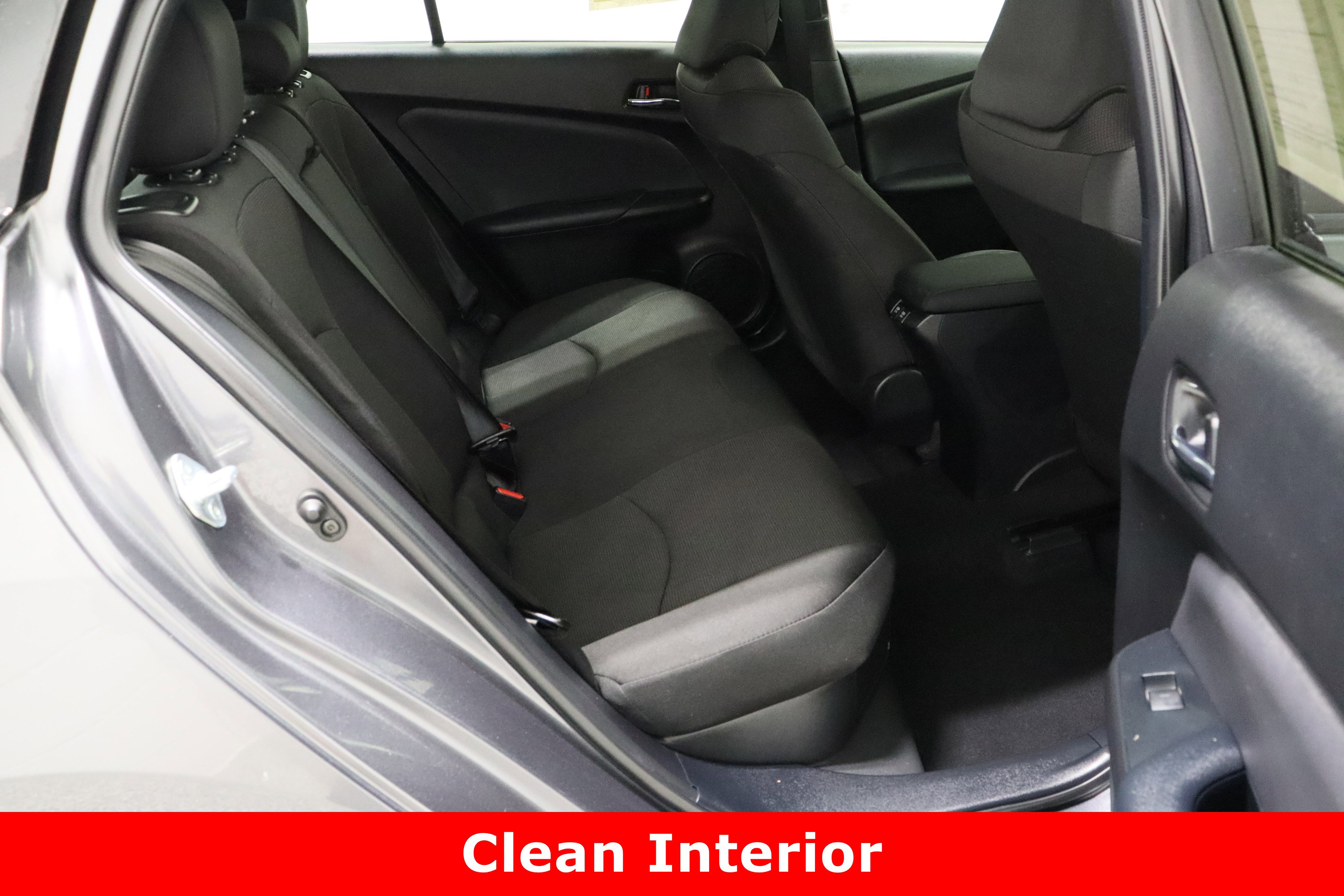 Used 2020 Toyota Prius L Eco image 30