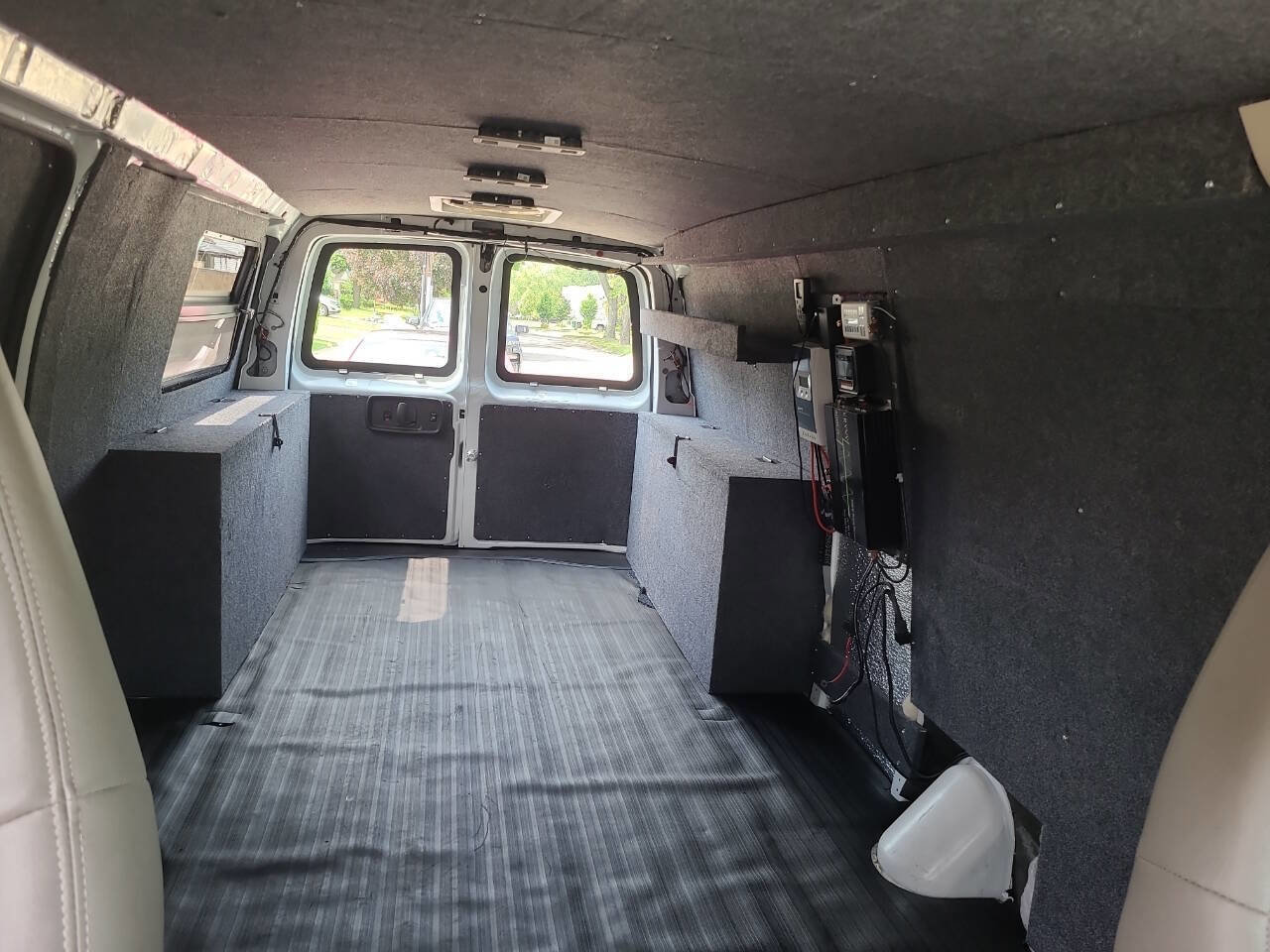 Used 2018 Chevrolet Express 2500 2500 3dr Extended Cargo Van image 61