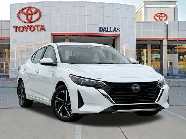 Used 2025 Nissan Sentra SV image 1