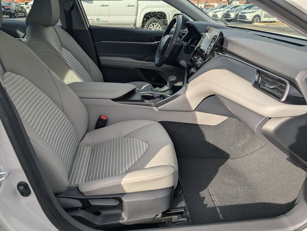 Certified 2024 Toyota Camry SE w/ Convenience Package image 14