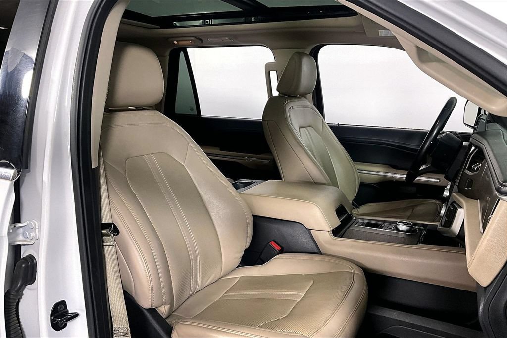 Used 2022 Ford Expedition Max Limited RWD image 7