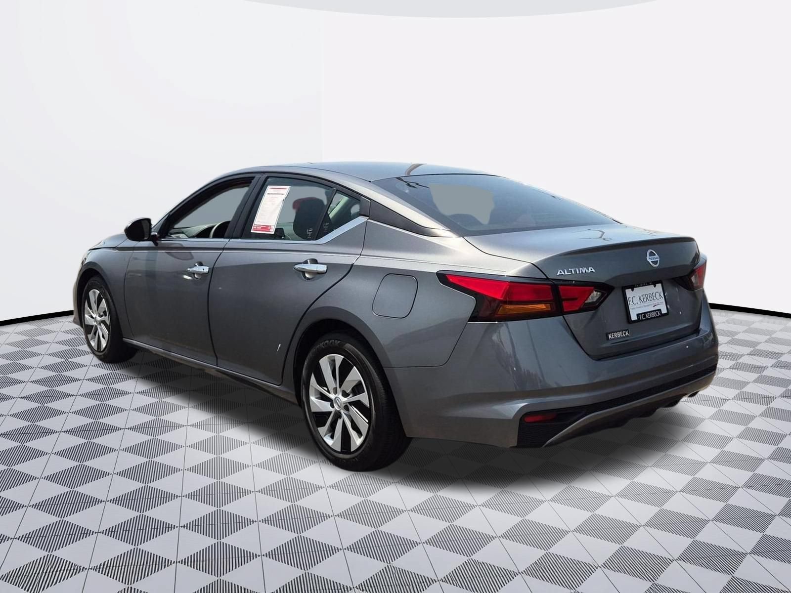 Used 2022 Nissan Altima 2.5 S FWD image 10