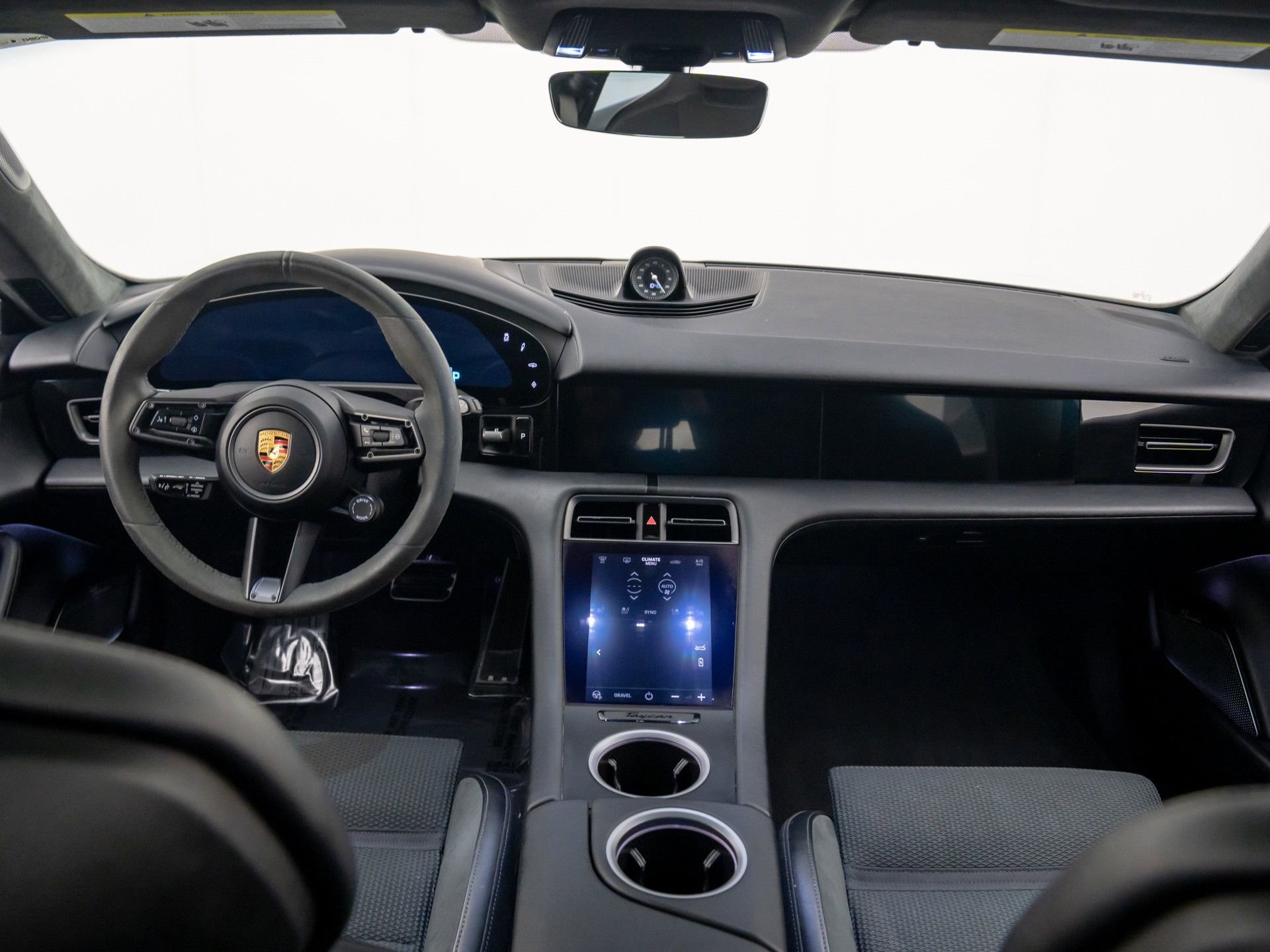 Certified 2022 Porsche Taycan Turbo S image 11