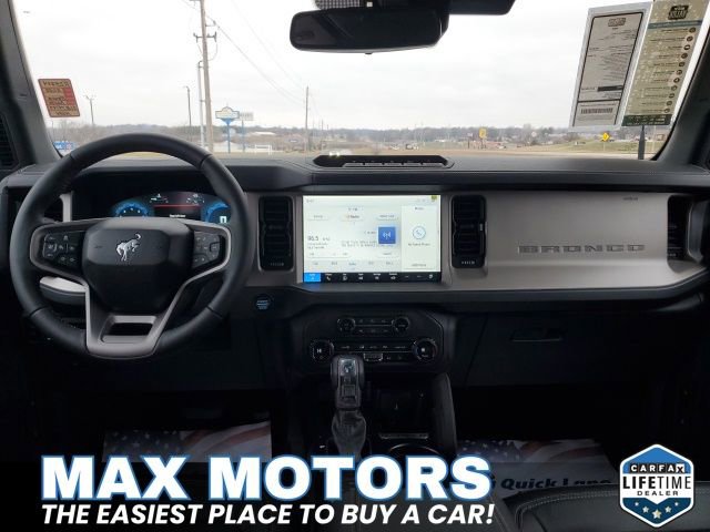New 2025 Ford Bronco Outer Banks w/ Sasquatch Package image 19
