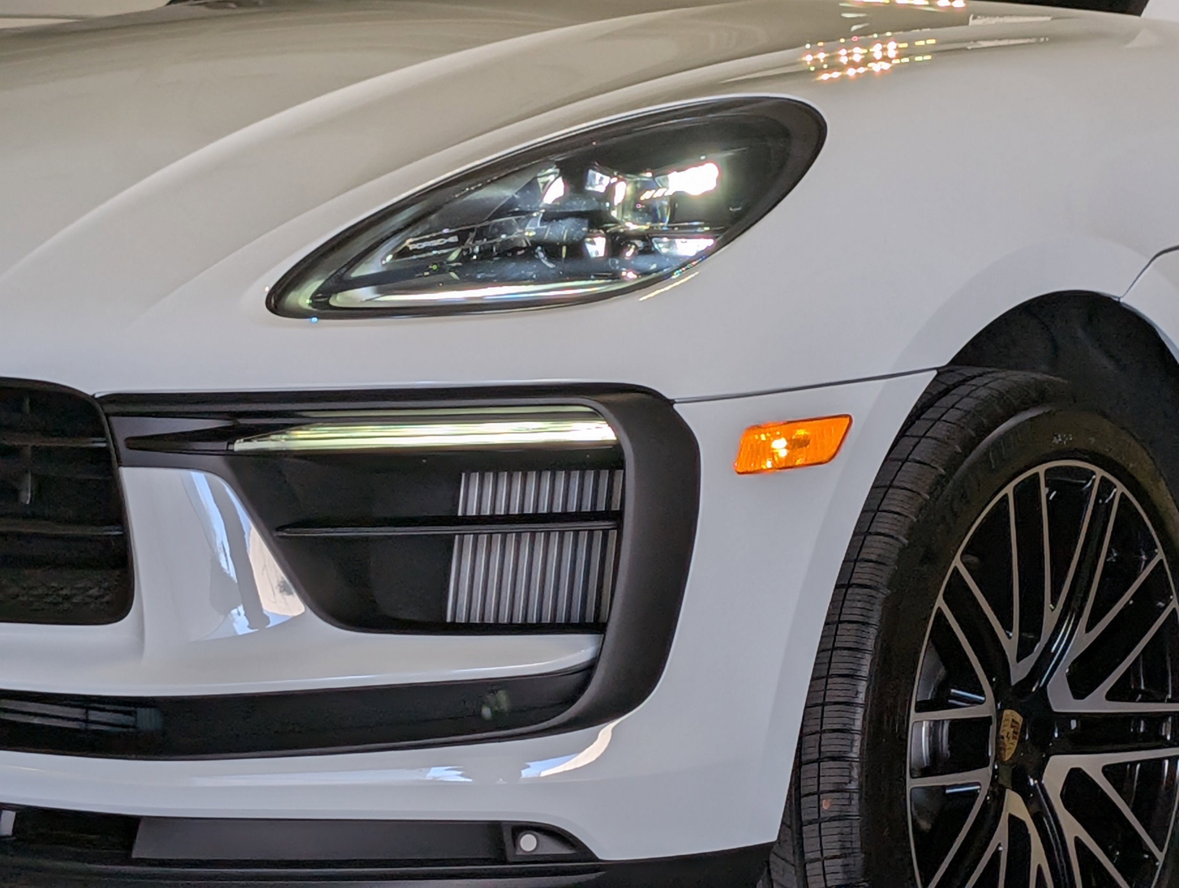 New 2026 Porsche Macan S image 13